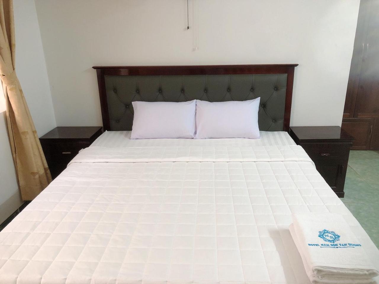 Hotel Nam Son Tan Duong Hai Phong Exterior foto